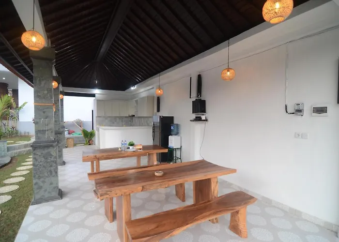 Kusuma 2 Gasthof Canggu